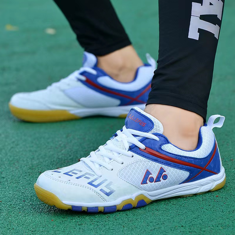 2026 รองเท้าผ้าใบรองเท้าแบดมิน - Badminton Center บทวิจารณ์และราคา